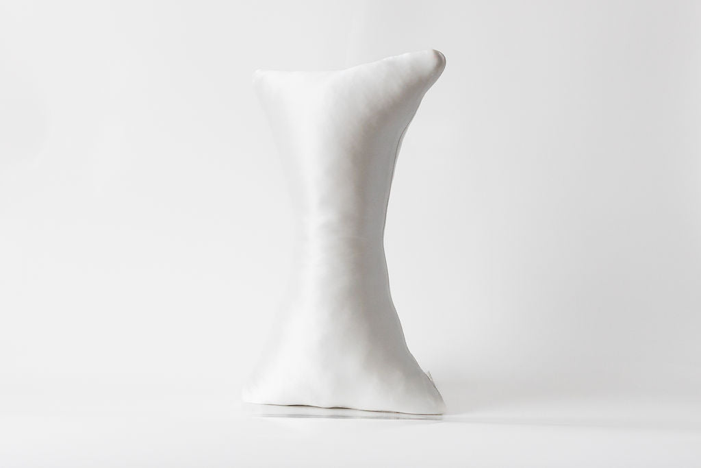 Pre-Order tet a tet Upper Body Pillow + Silk Pillowcase Bundle
